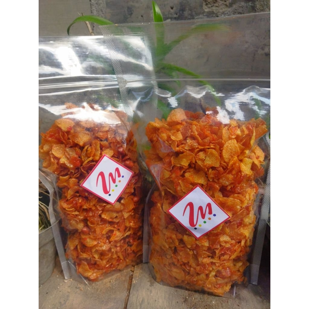 

sambel goreng kering kentang 1kg balado pedas manis (bumbu asli rumahan) HOMEMADE
