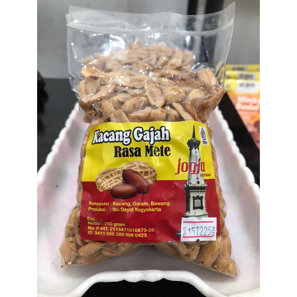 

Kacang Gajah Rasa Mede