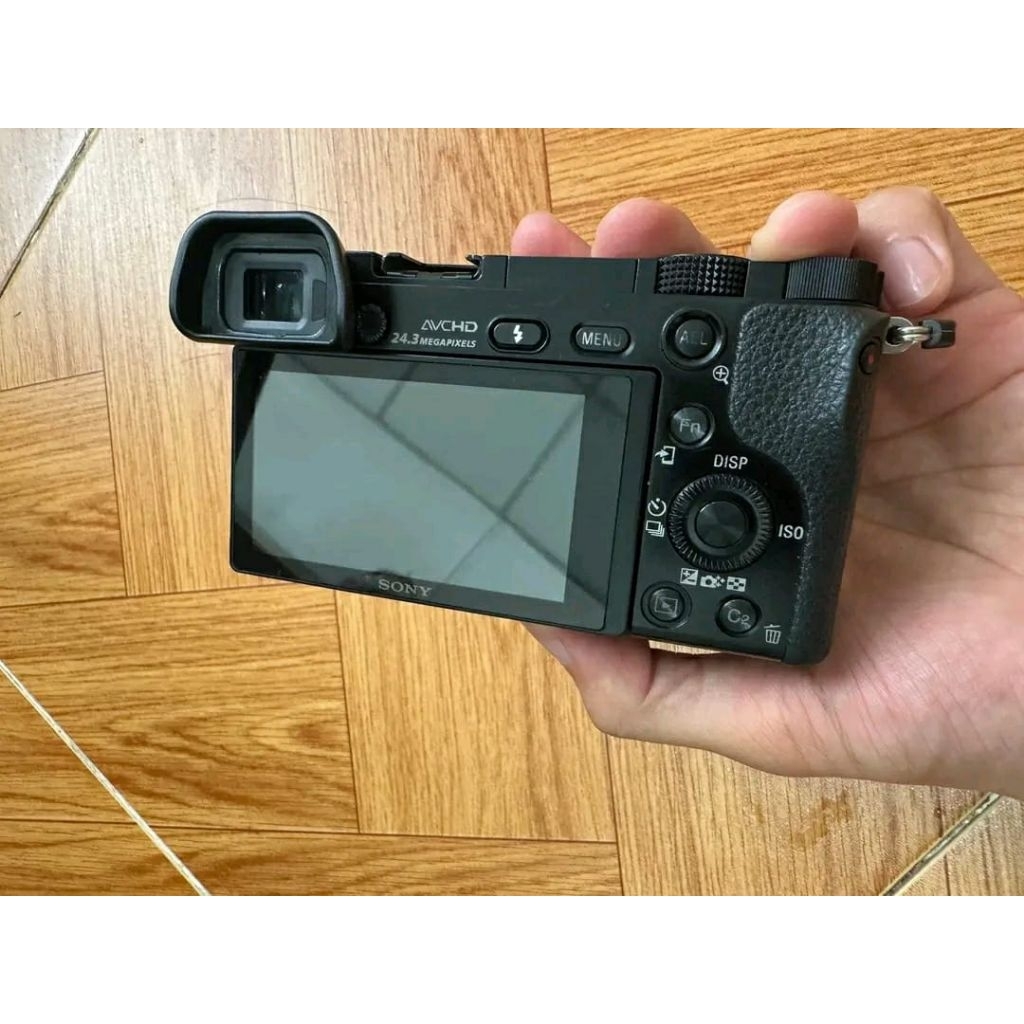 SONY A6000 SECOND BODY ONLY