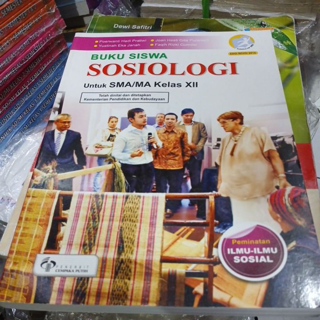 buku sosiologi untuk SMA Ma kelas 12 peminatan ilmu-ilmu sosial kurikulum 2013 edisi revisi 2016 pen
