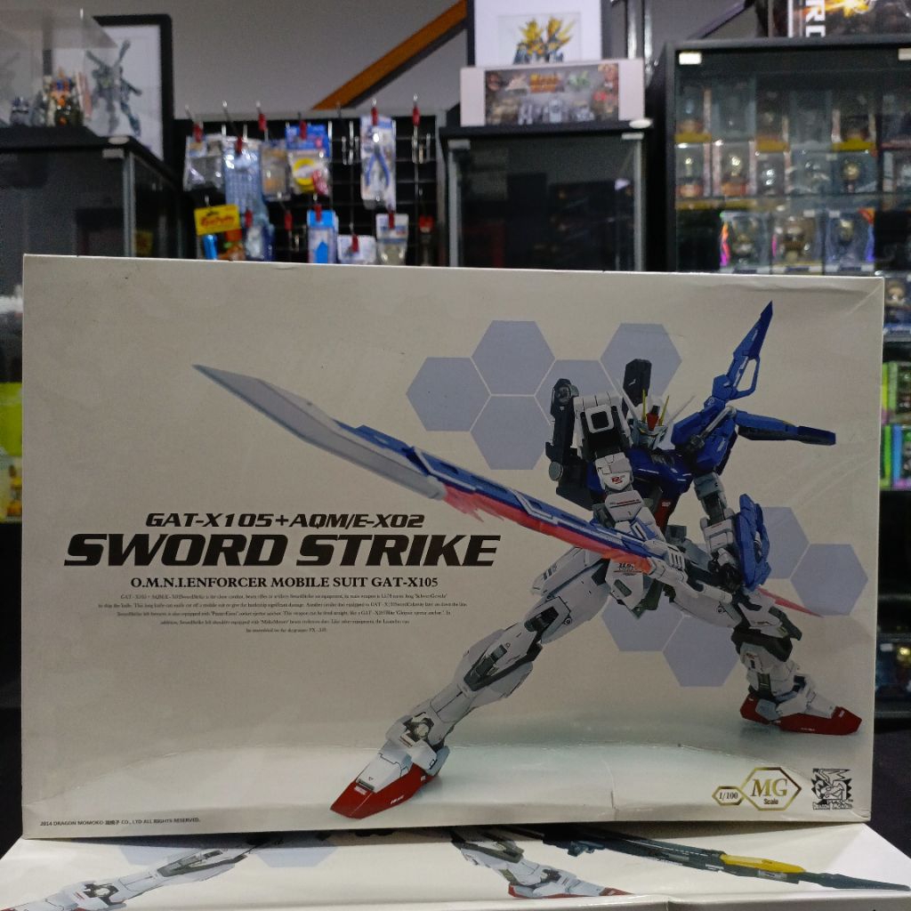 MG 1/100 Sword Strike Dragon Momoko Model Kit