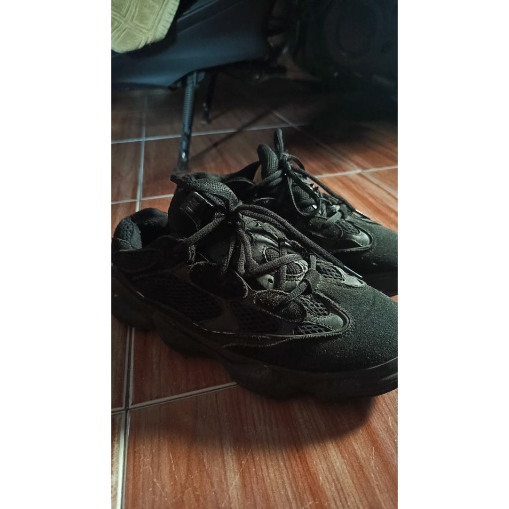 yeezy500fullblack