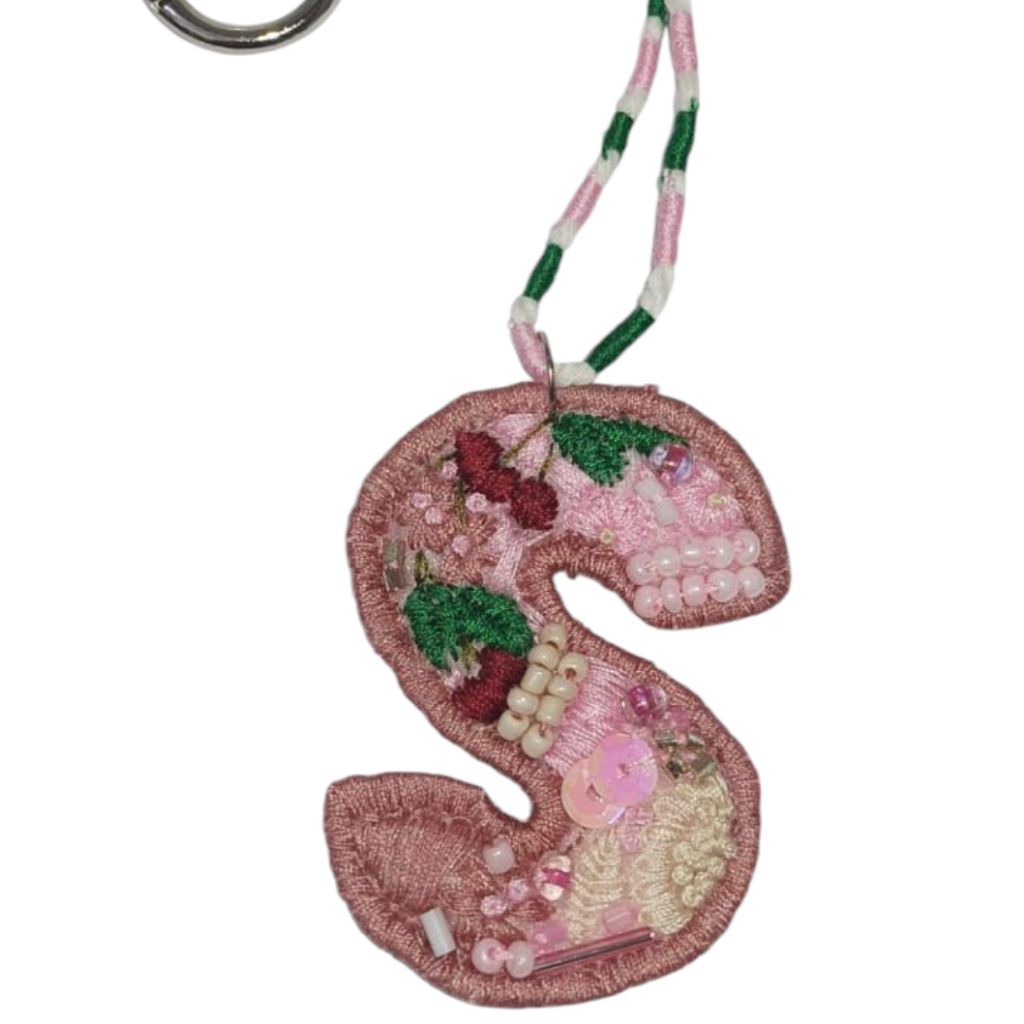 KEYCHAIN MOTE HAND EMBROIDERY,GANTUNGAN MOTE MOTE LUCU, GANTUNGAN KUNCI GEMES,GANTUNGAN TAS MURAH,GA