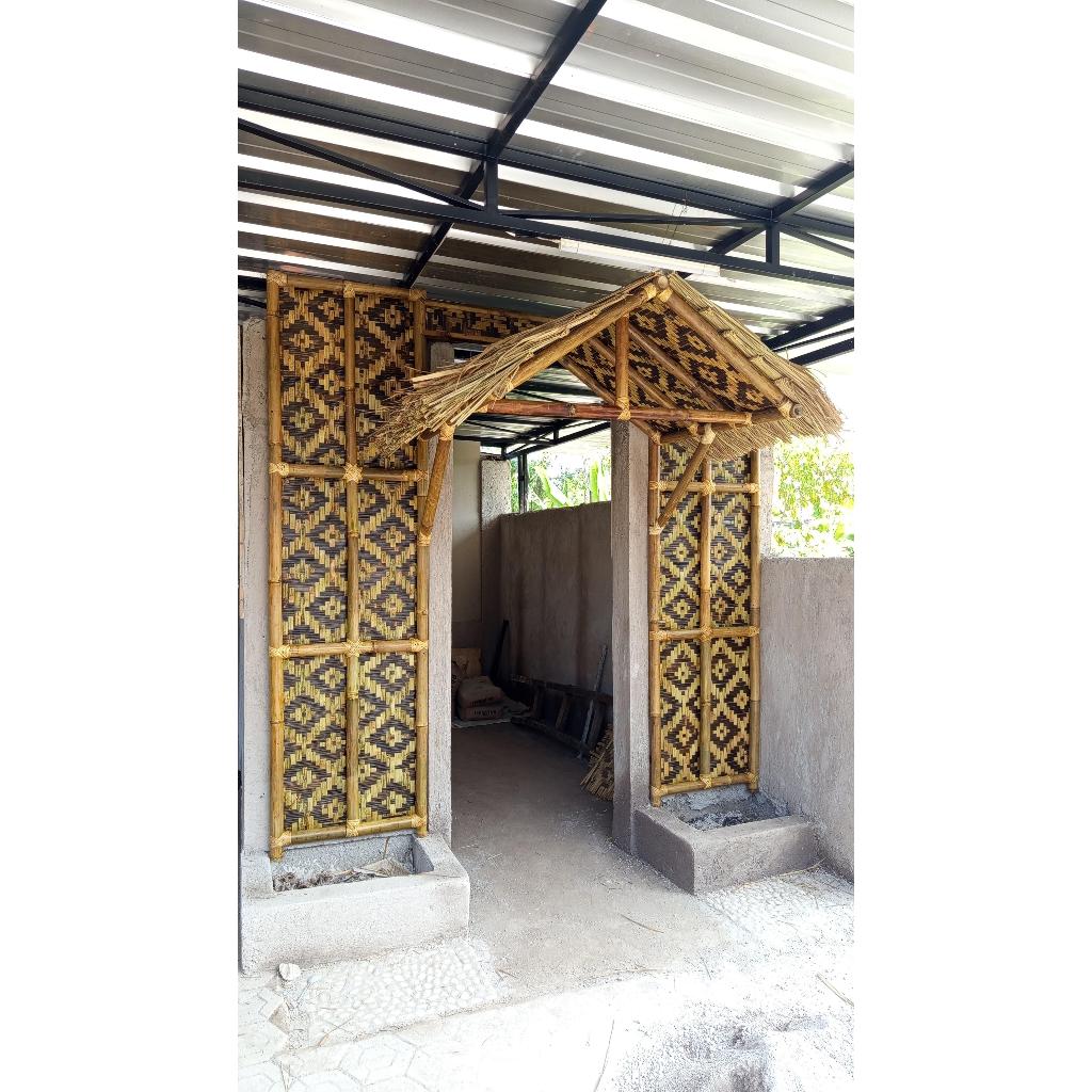 dinding bilik bambu hitam