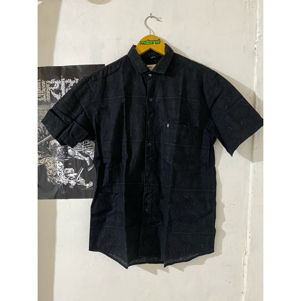 Maternal spruce kameja batik