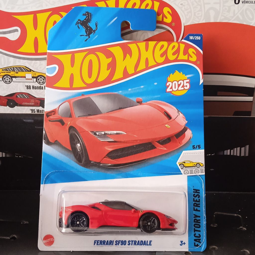 Hotwheels Hot Wheels FERRARI SF90 STRADALE, FERRARI F430 Spider White Putih