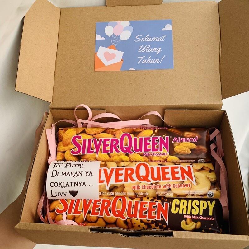 

Kado Hampers Coklat Silverqueen 3 Pcs Untuk Hadiah Valentine Pacar Cewek Cowok