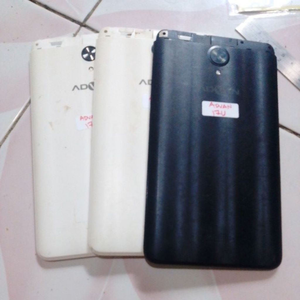 Tutup Belakang Advan I7U