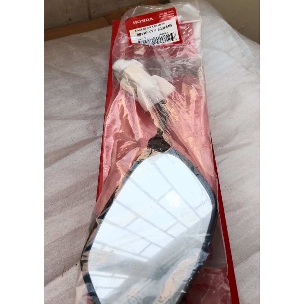 88110-KVB-930FMB Spion Kanan Honda Vario 110 Karbu Ori AHM