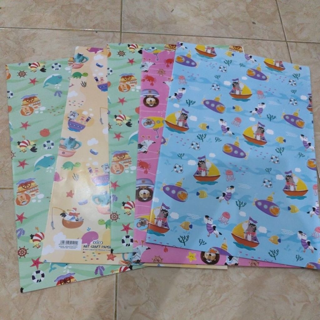 

kertas kado kiky glossy gambar boneka dan hewan harga per lembar