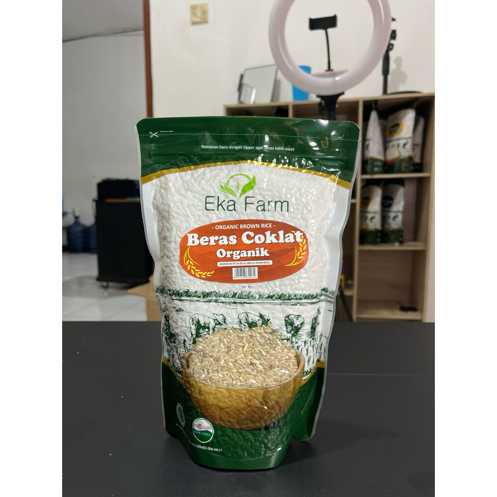 

BERAS COKLAT ORGANIK EKAFARM 1KG VAKUM