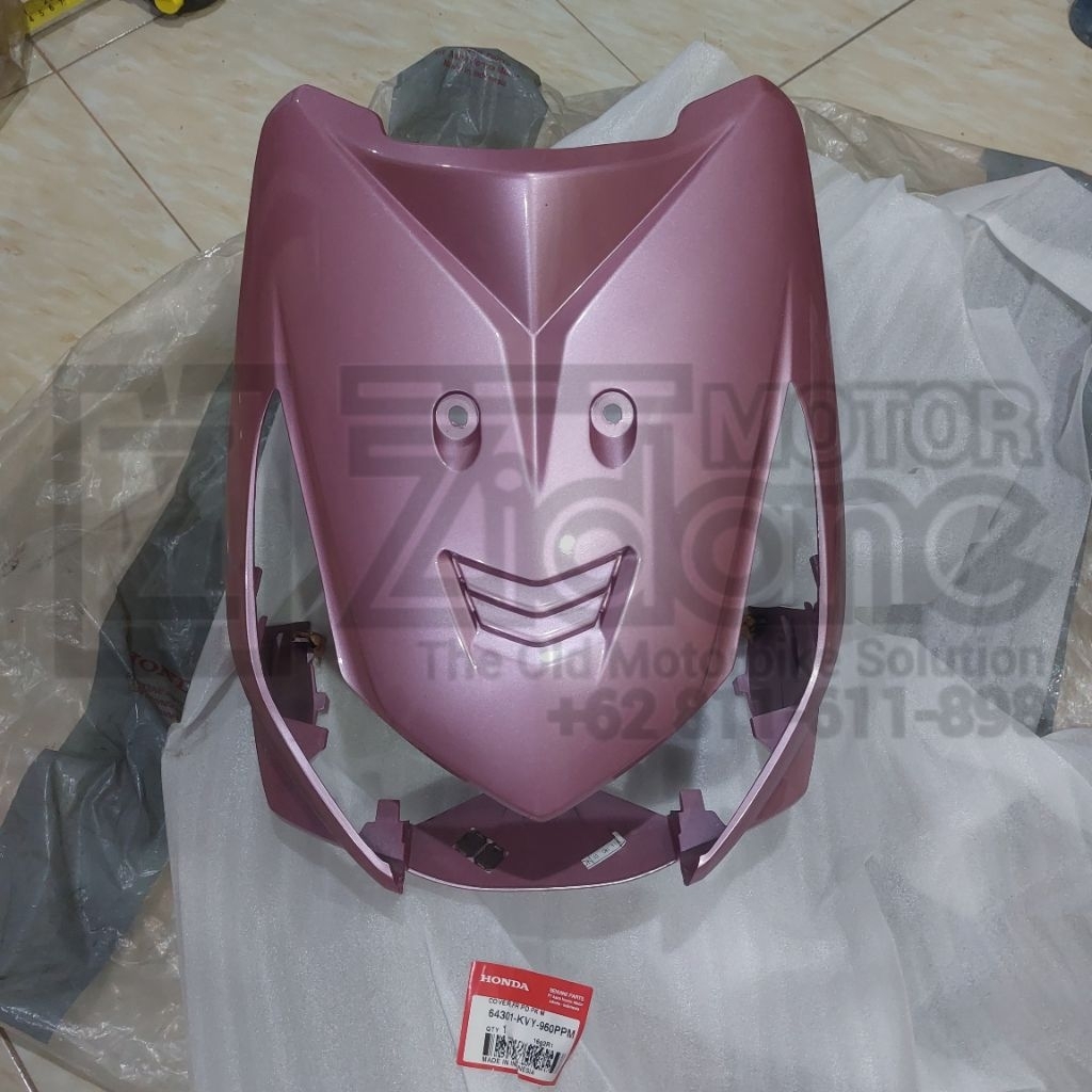 panel dasi prisai tameng depan pink honda beat karbu carbu pink origonal 64301-KVY-960PPM