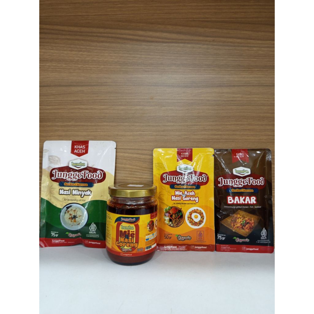 

bumbu mie aceh,nasi goreng, nasi minyak dan bakar. khas aceh