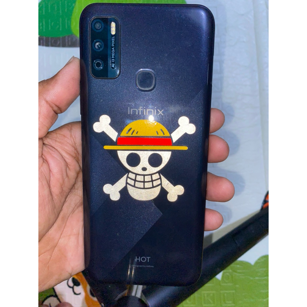 

(bisa COD) STICKER CUTTING ONE PIECE 5,5cmx6,5cm.Sticker One Piece MENYALA.