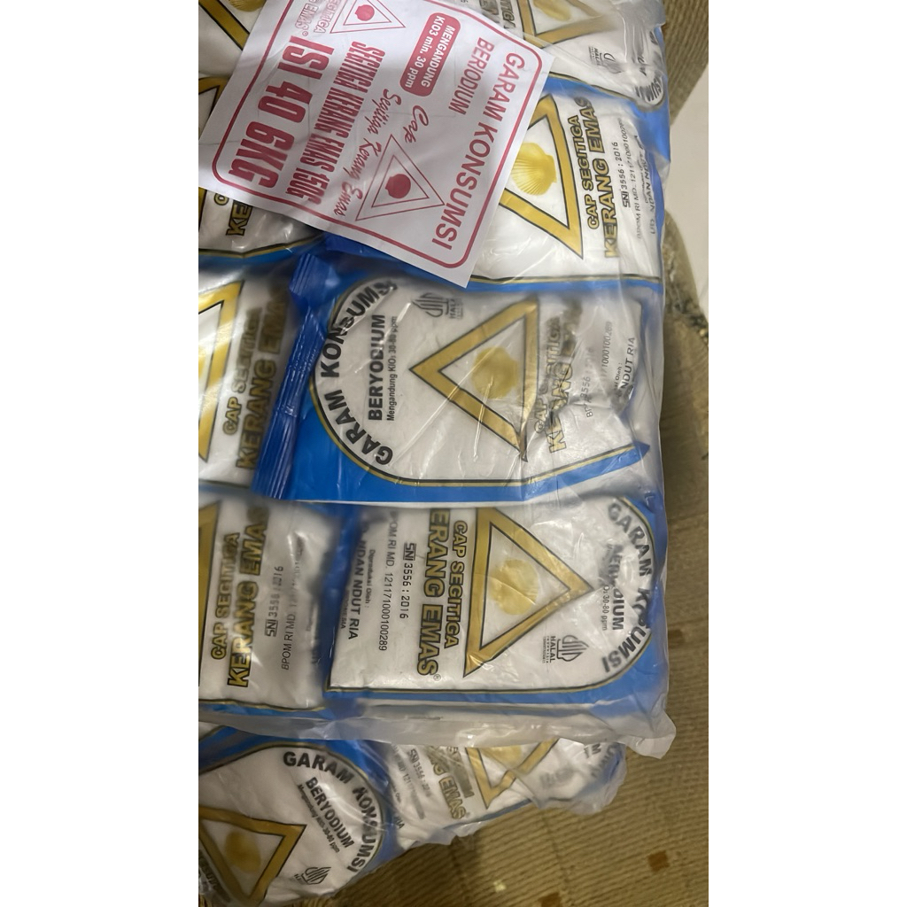 

garem meja, segitiga emas kerang emas