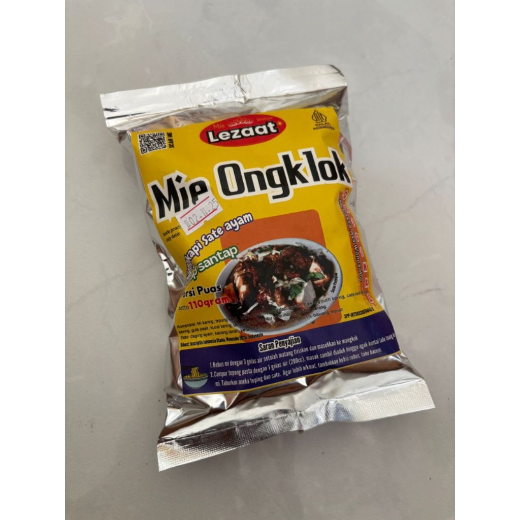

LEZAAT MIE ONGKLOK INSTAN DENGAN SATE SAPI 100% KHAS WONOSOBO DIENG