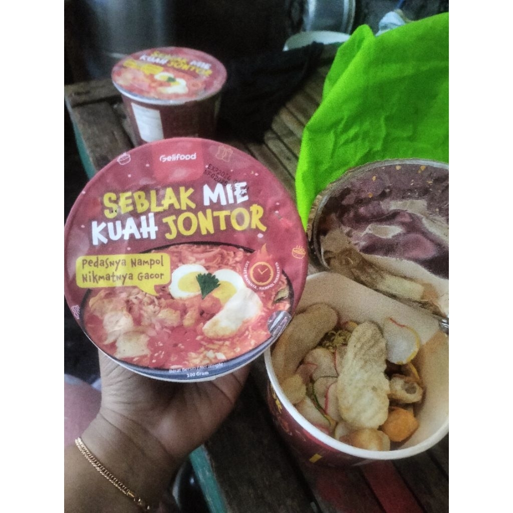 

SEBLAK MIE KUAH JONTOR / SEBLAK INSTAN / SEBLAK ENAK