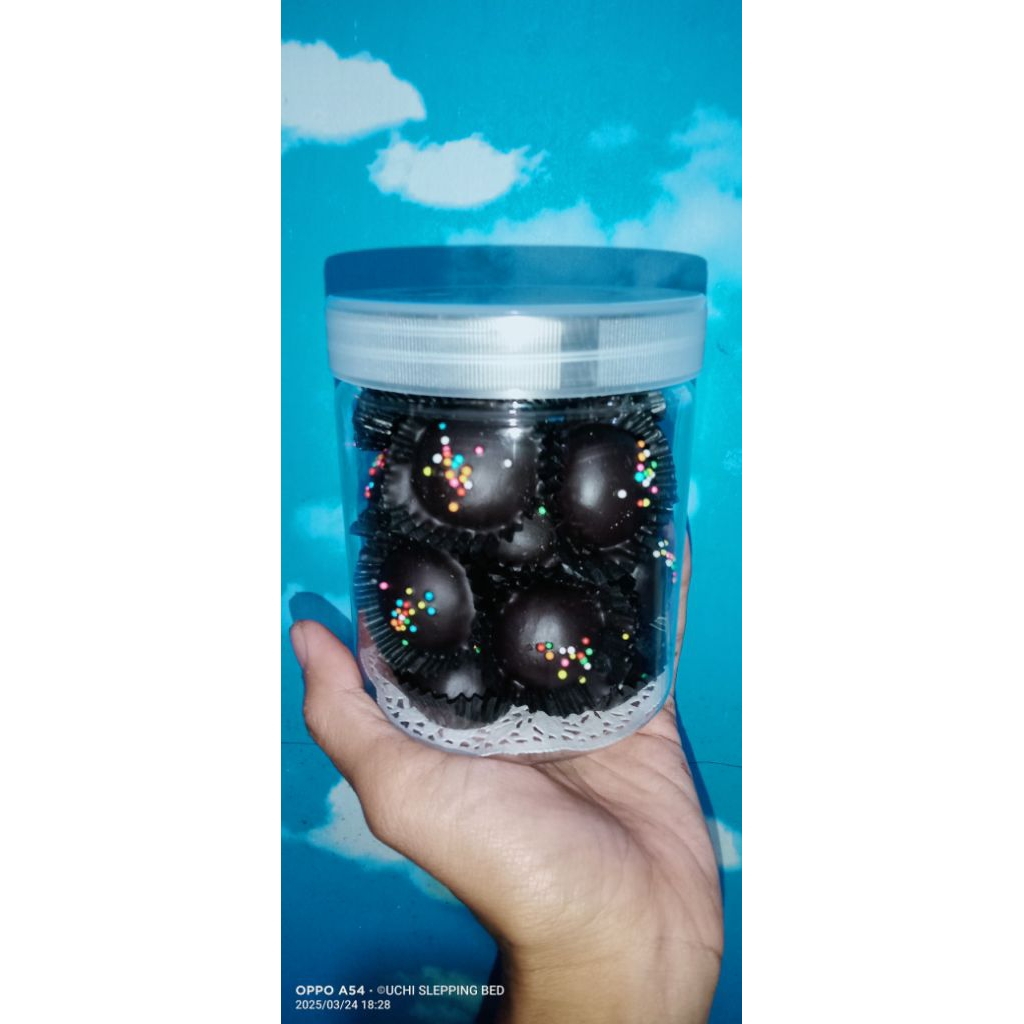 

KUE KERING COKLAT STIK & BOLA COKLAT