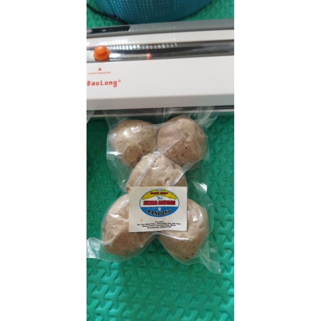 

baso ikan sinar bahari bandung besar isi 5 biji