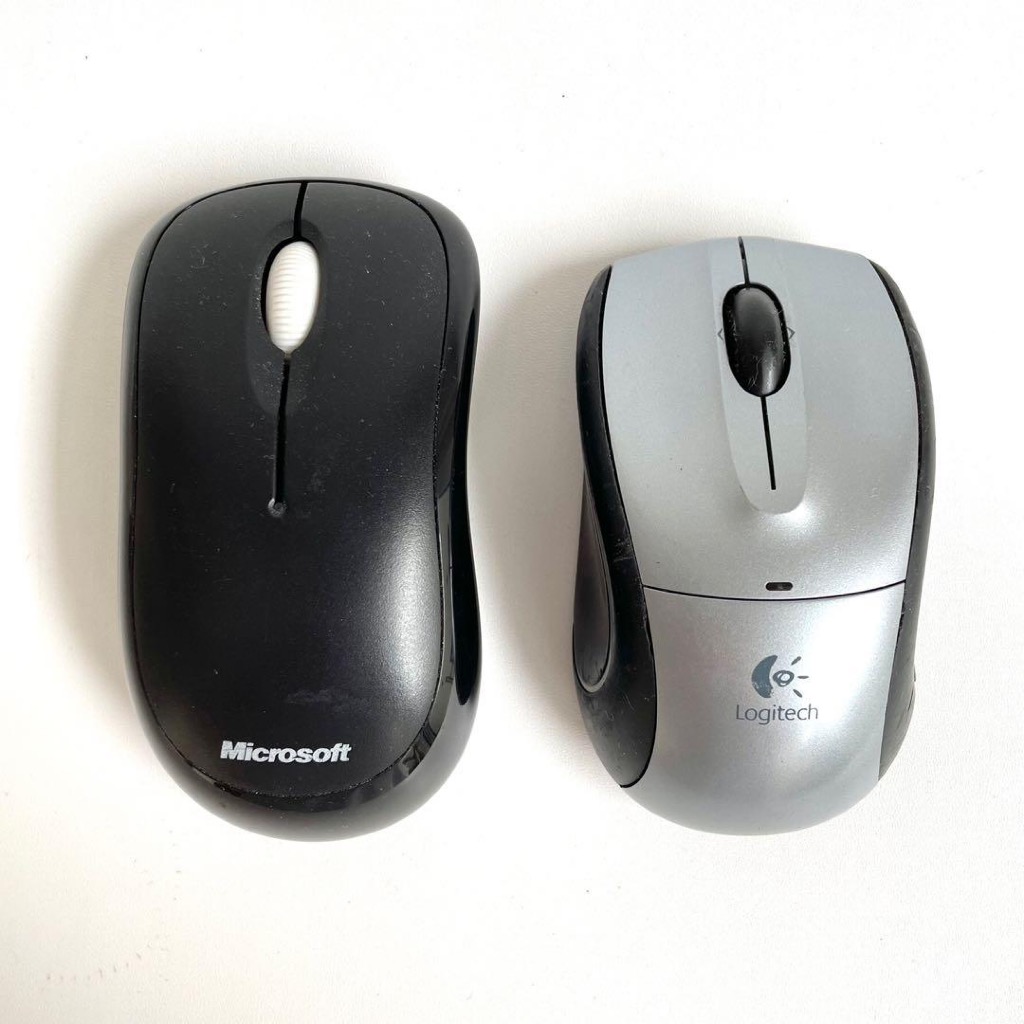 Preloved Wireless Mouse Microsoft Logitech