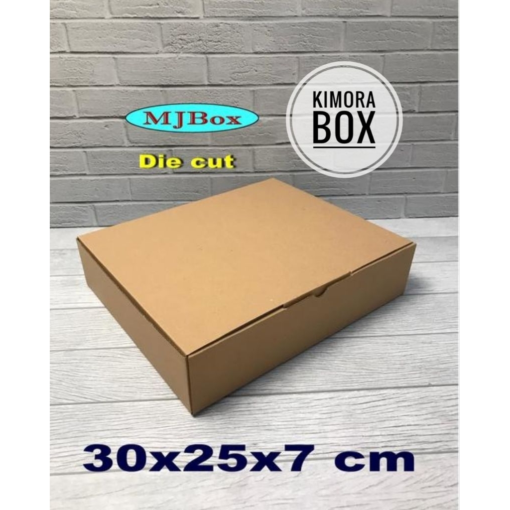 

kardus karton box uk.30x25x7 cm...model die cut/pizza