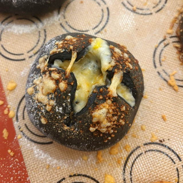 

BLACK MAGIC - CHARCOAL SOFT ARTISAN by DIGEMARIN