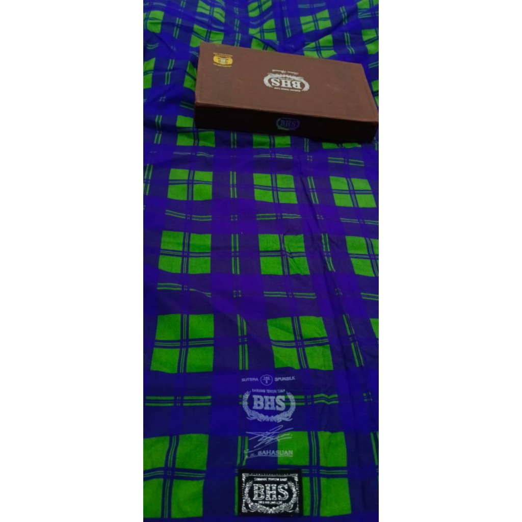 BHS KDT hijau kotak sedang full sutra second mulus