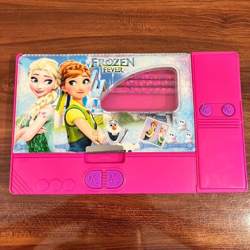 

Preloved Frozen Pencil Case