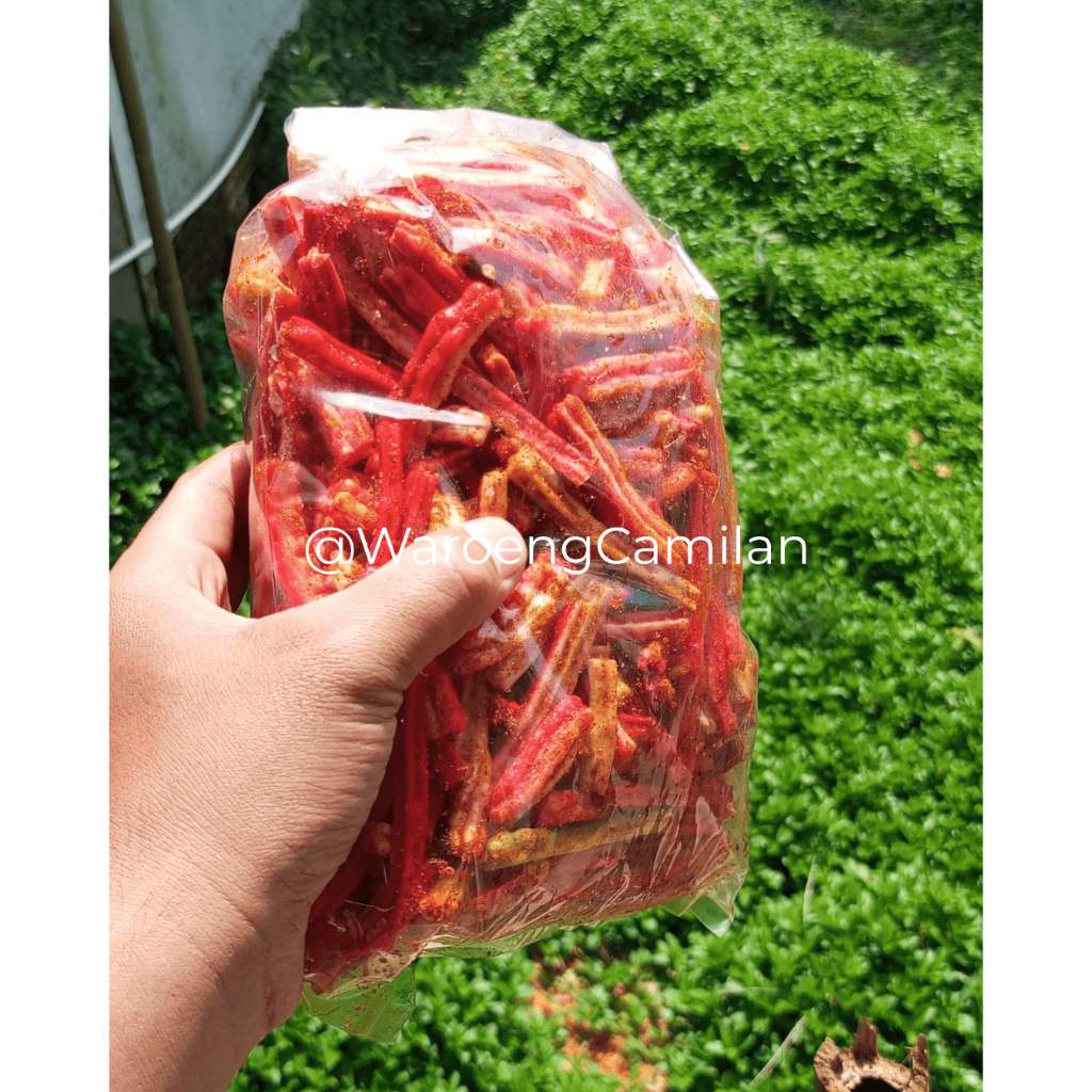 

Kerupuk seblak jaat beton Seblak Kerupuk beton Pedas Daun JERUK isi 1 kg