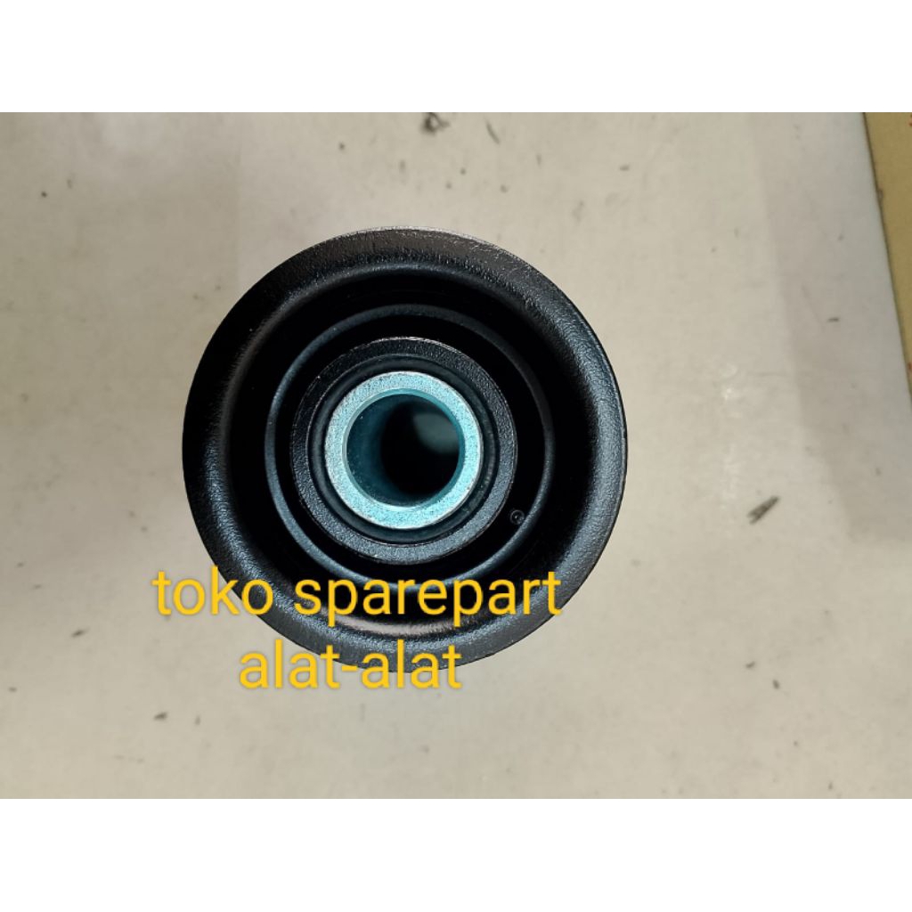 967179Z00C Bushing Sparepart UD QUESTER CWE 280 370