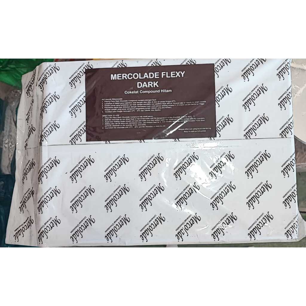 

Mercolade Flexy Compound Dark Chocolate Repack 1 KG / 500 GR / 250 GR