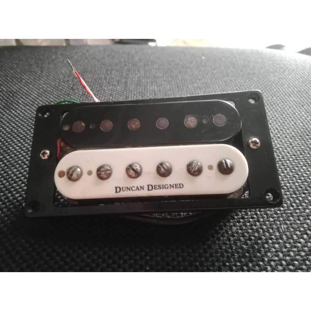 Original Duncan design HUMBUCKER )PICKUPS posisi bridge