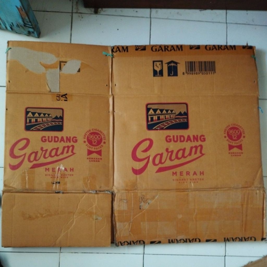 

Kardus Bekas Packing Box Besar Tebal
