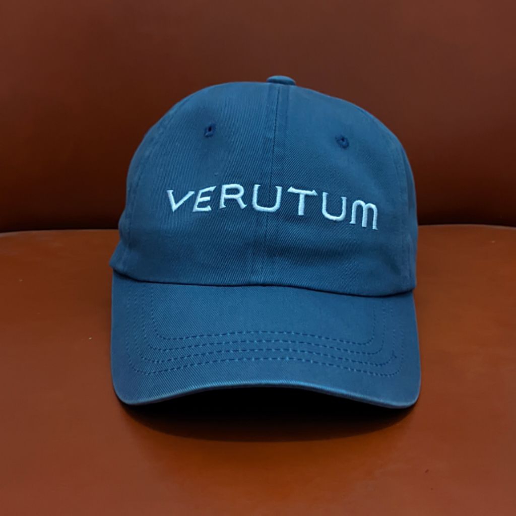 Topi Verutum