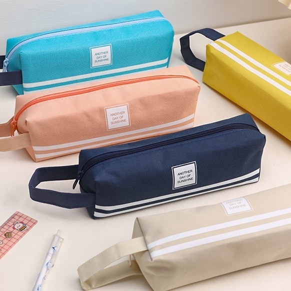 

Tas Pensil Oxford Kapasitas Besar - Tempat Alat Tulis Sekolah, Ringan & Portable