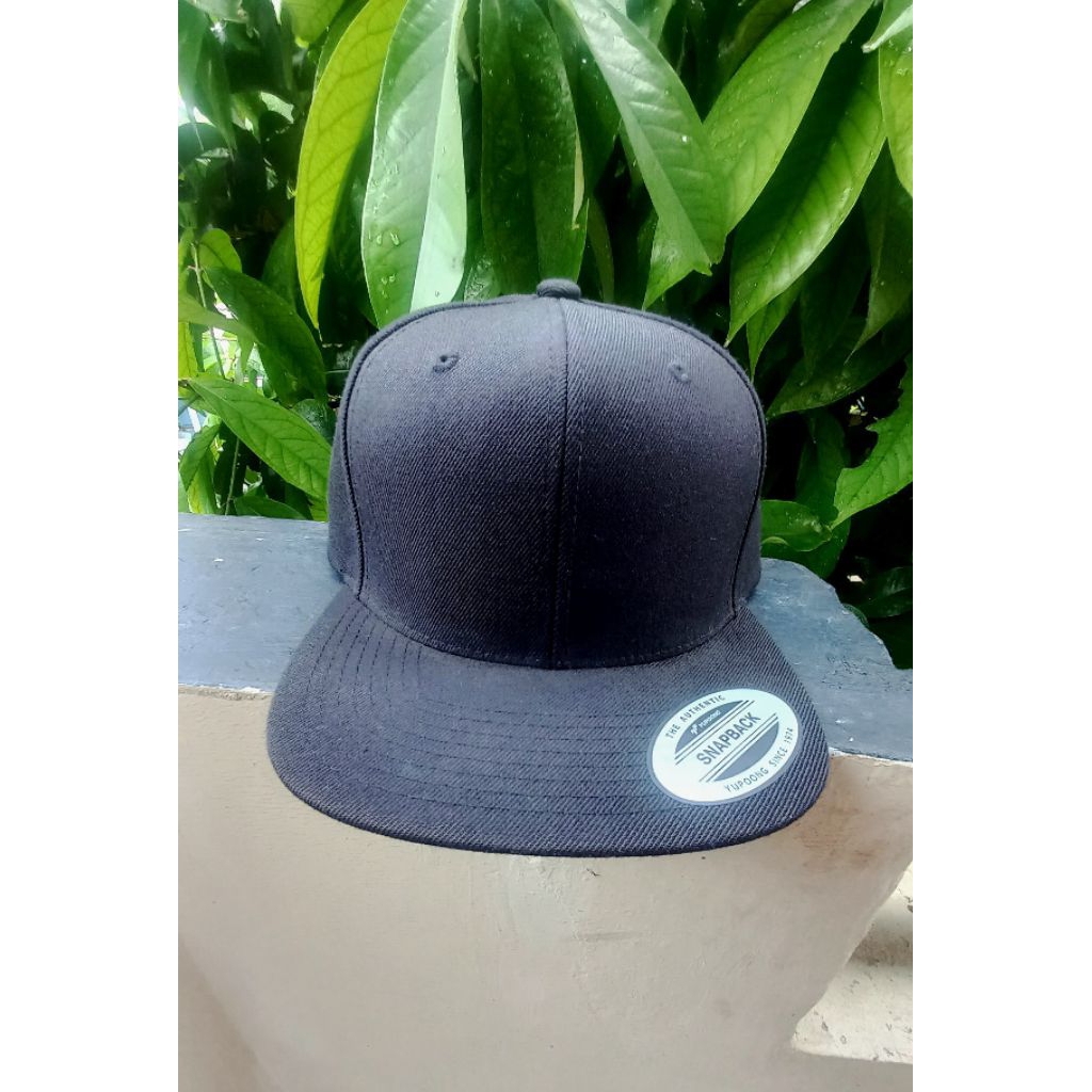 snapback yupoong
