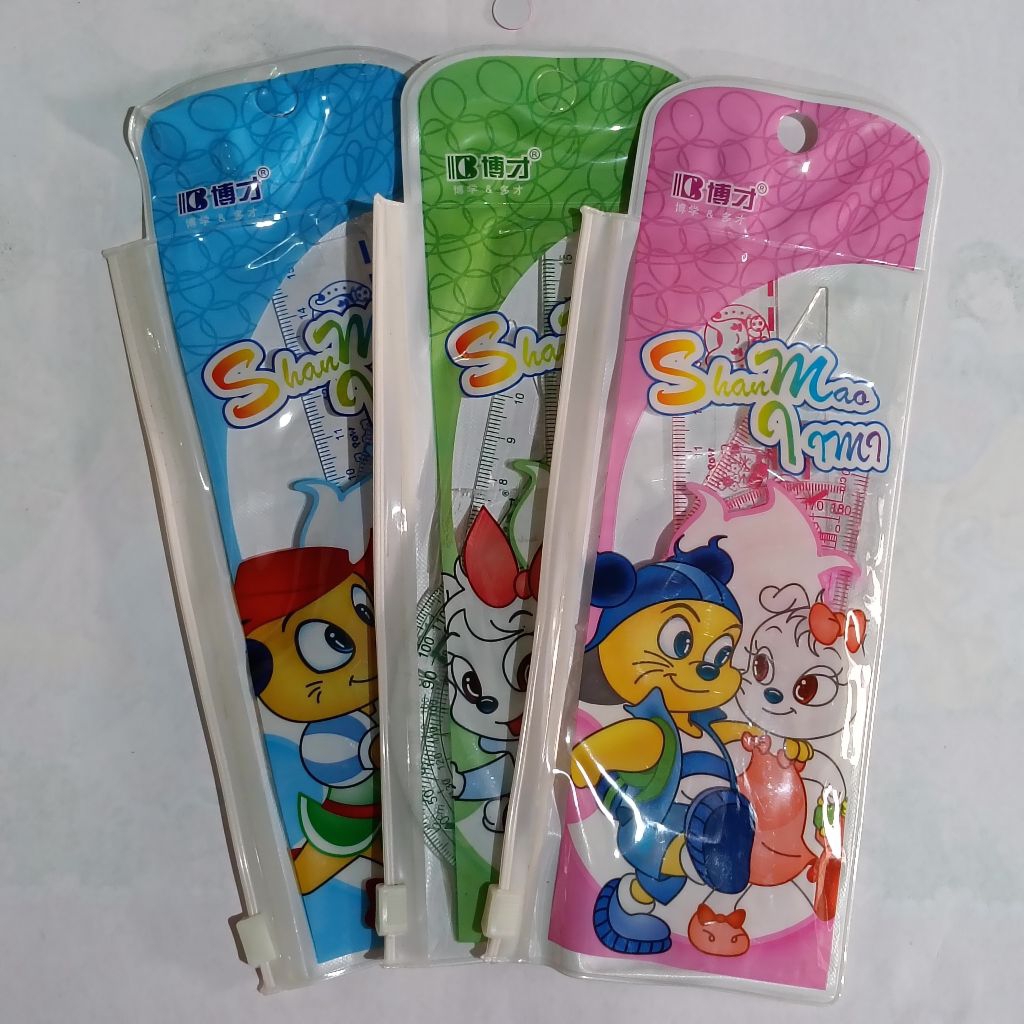 

SET PENGGARIS SEGITIGA ISI 4