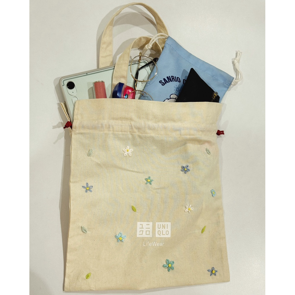 Totebag Uniqlo