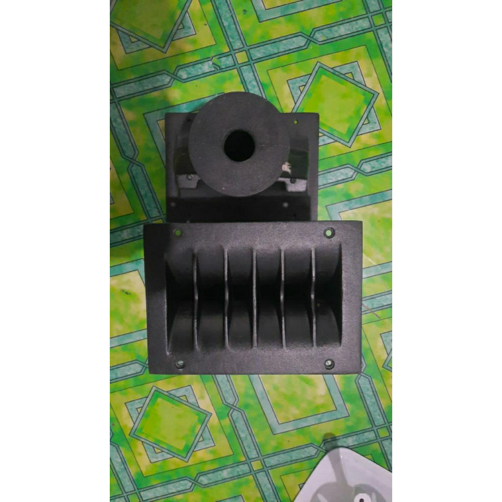 JBL paratopan audio