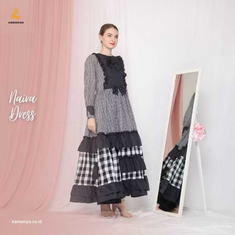 [KAMANIYA ]   NAIRA LONG DRESS