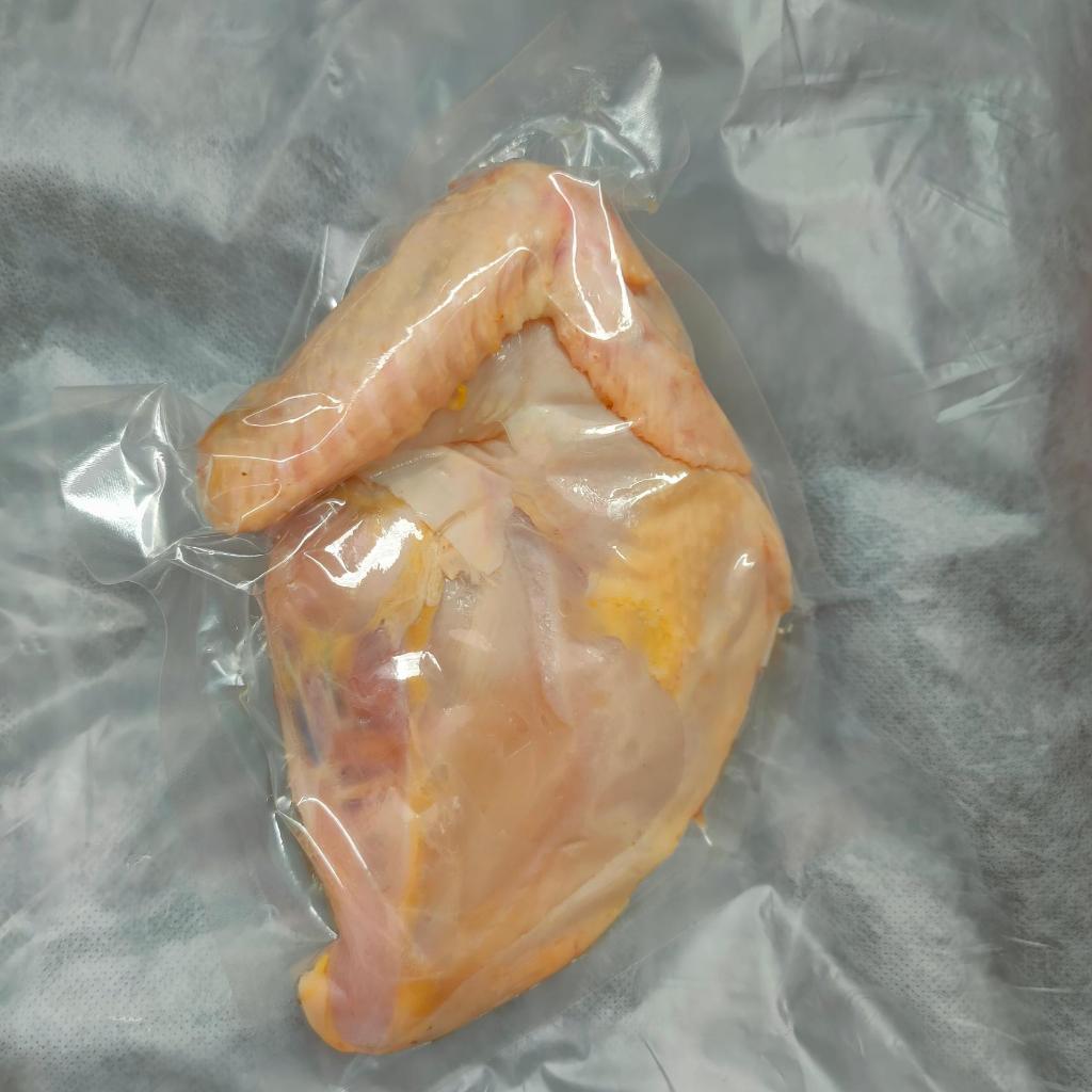 

Potongan Dada Ayam Kampung Liar Asli Solo Gurih Sehat Bergizi