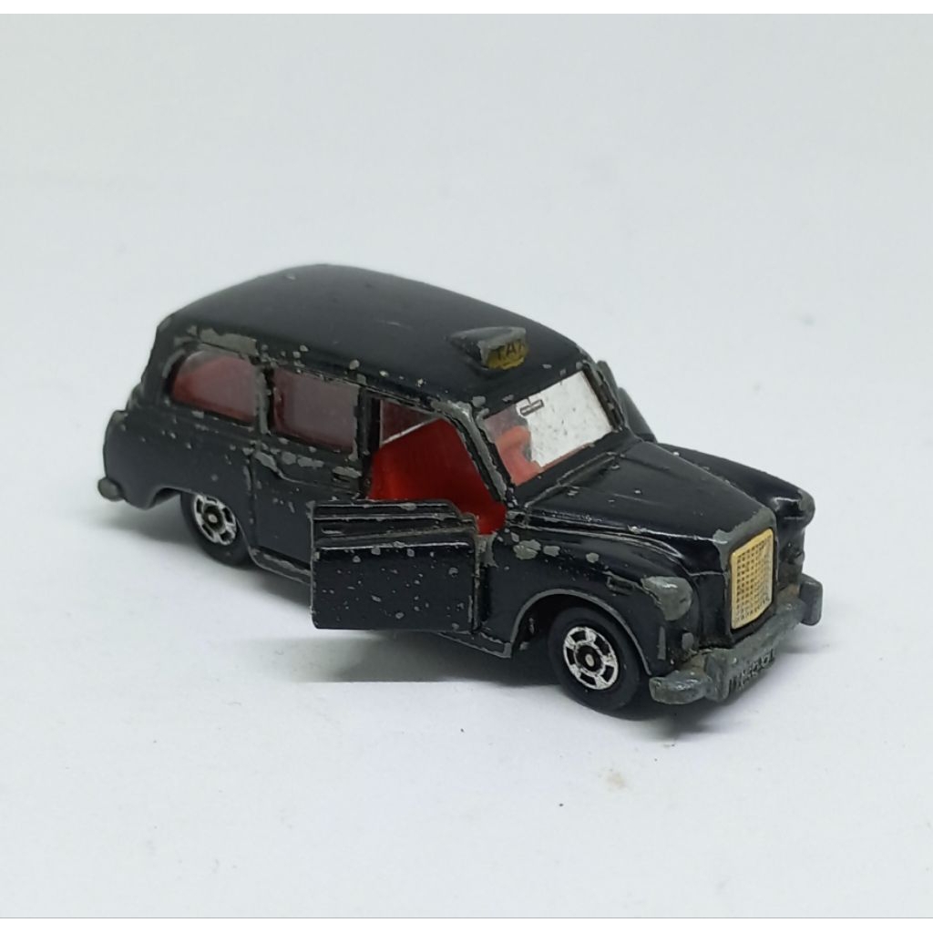 tomica foreign austin taxi cab black f56 made in japan loose diecast (t)