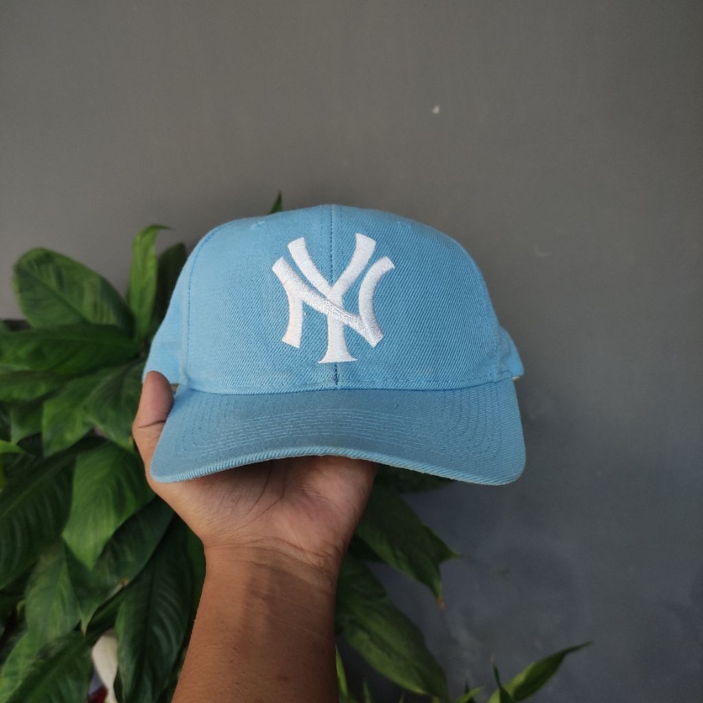 TOPI VINTAGE MLB PLAIN LOGO WOOL
