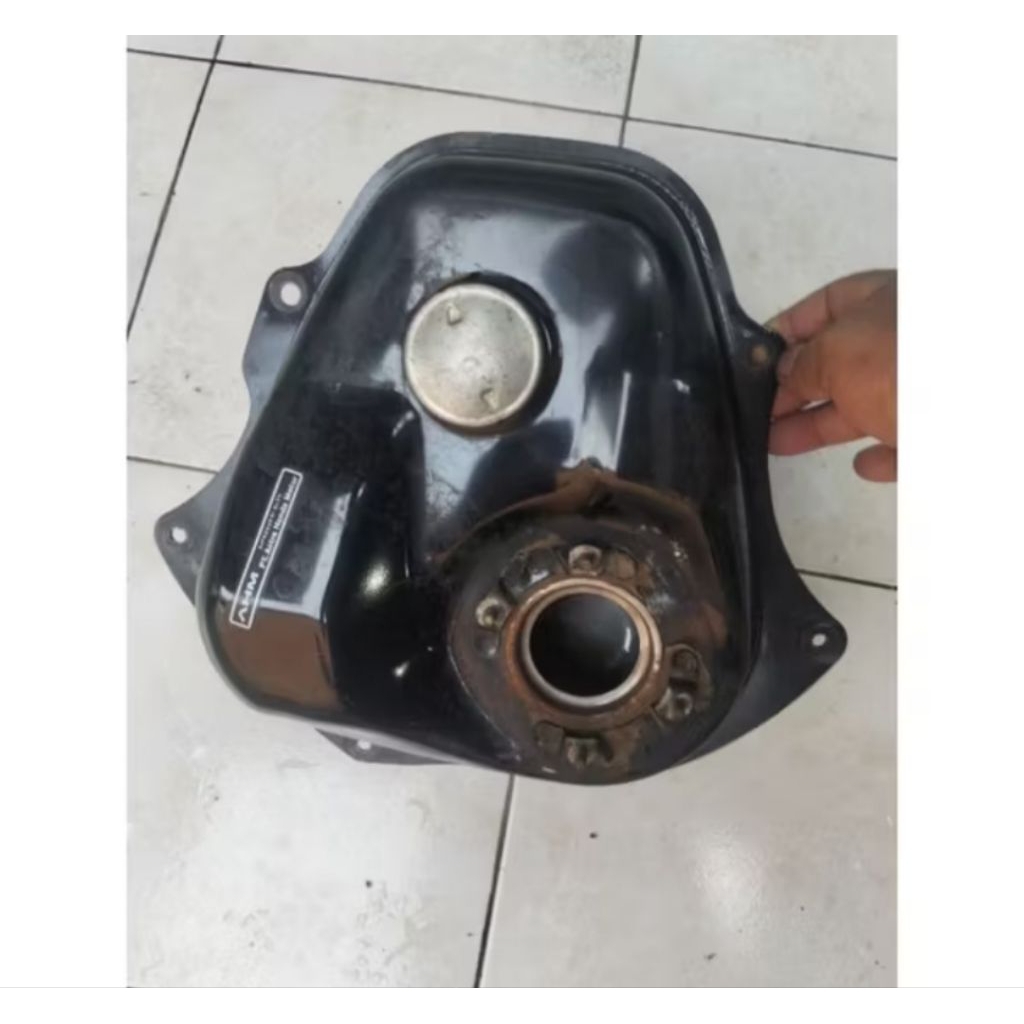 tengki motor honda vario 125LED/150 original second