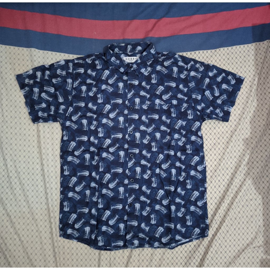 nobby kemeja lengan pendek size "S" Preloved