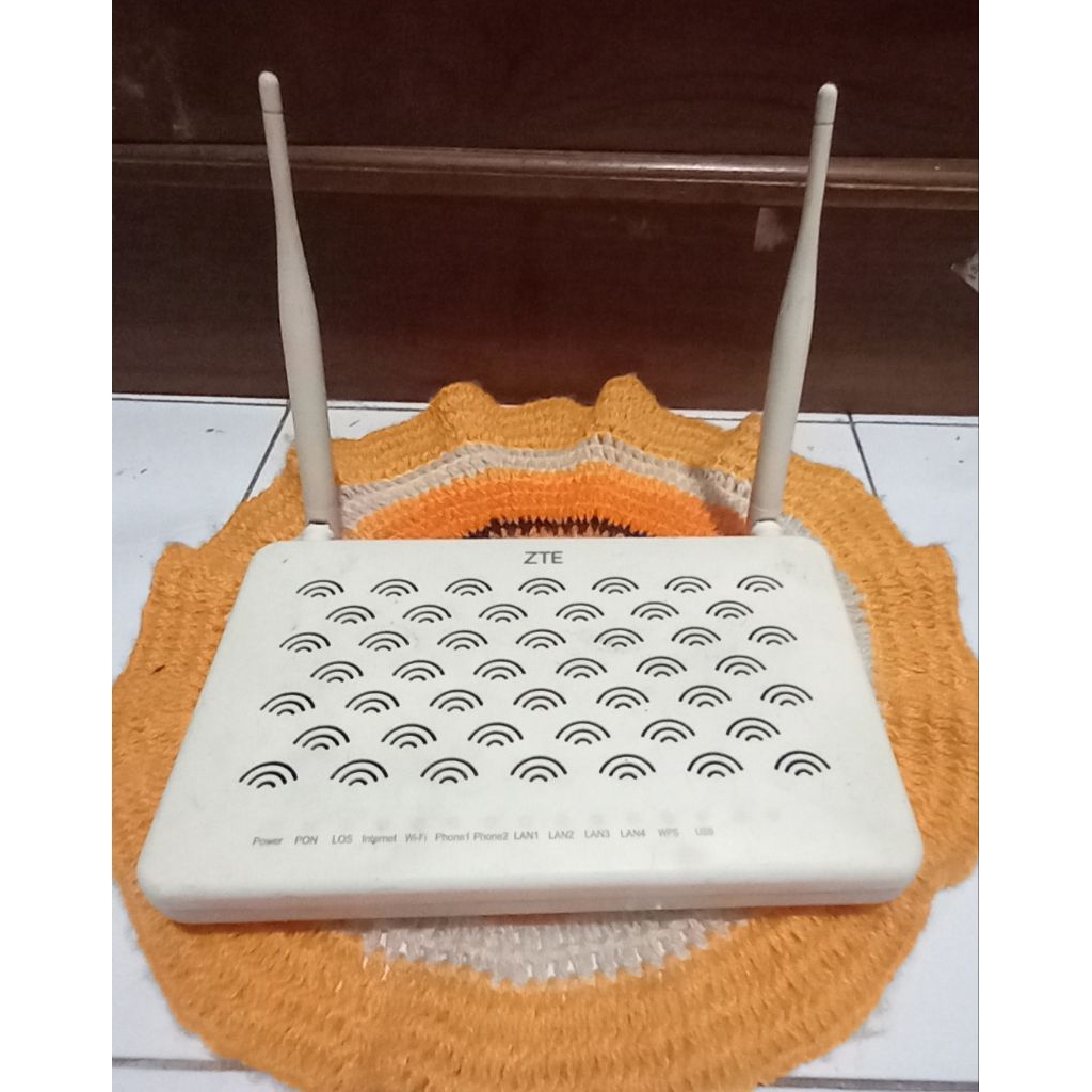 Router Wifi ZTE  ZXHN F609V1 Bekas Normal