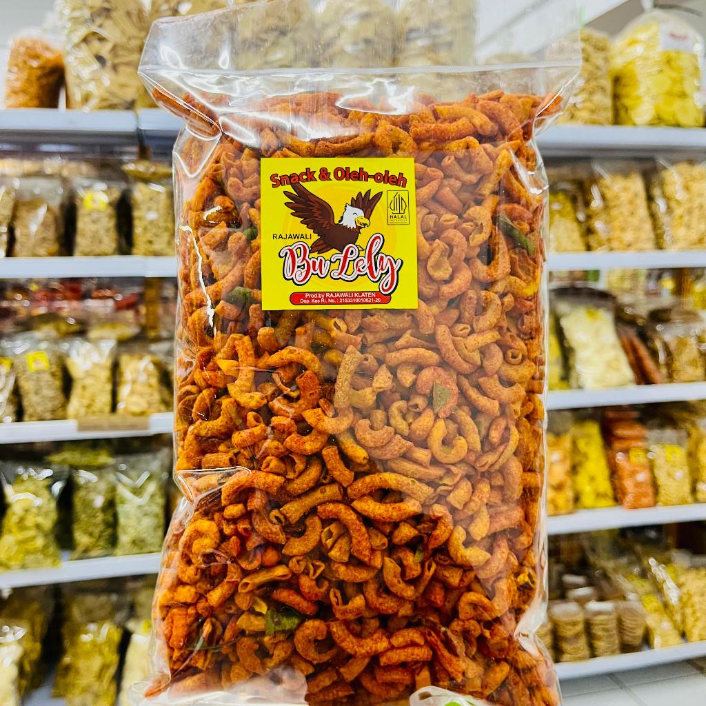 

1Kg Makaroni printing Pedas / Asin makaroni kaca printing nasgor ngehe/ makaroni spiral daun jeruk