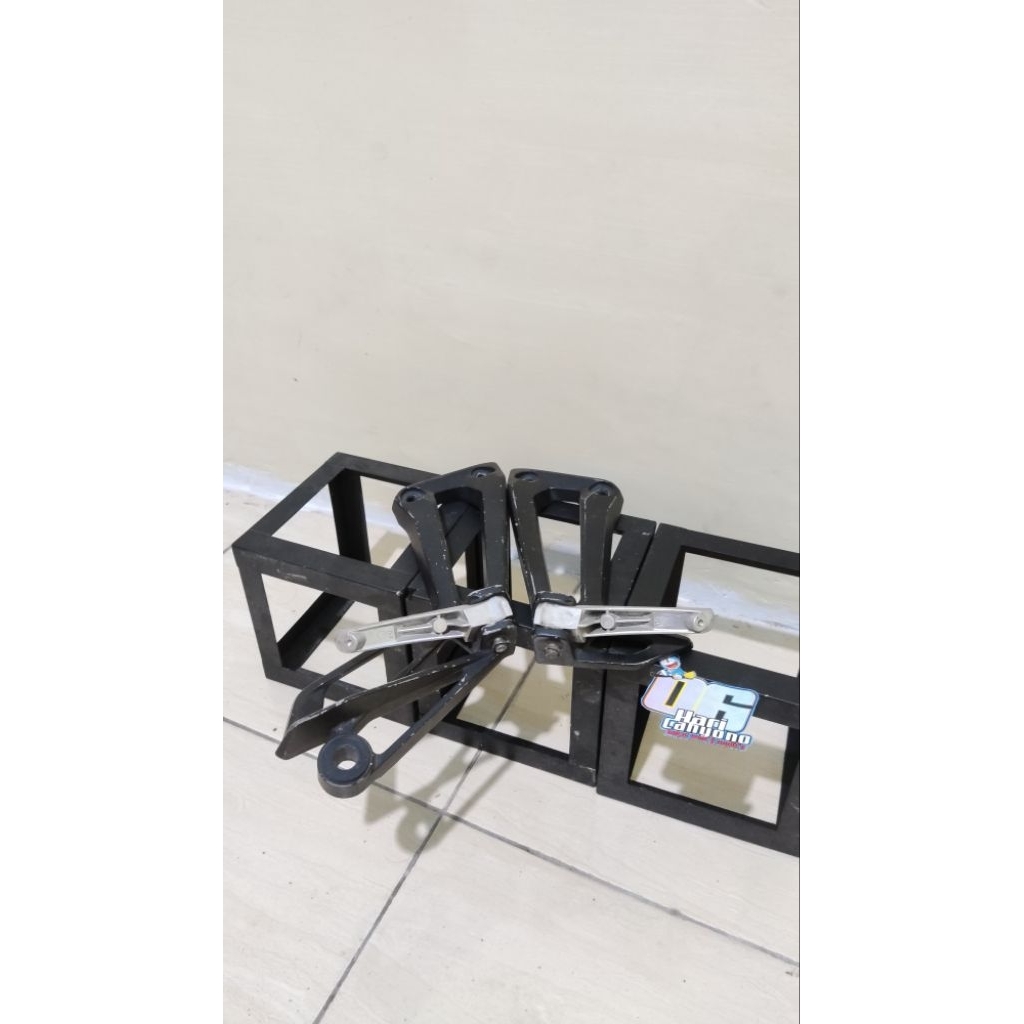 Footstep belakang MX KING Original