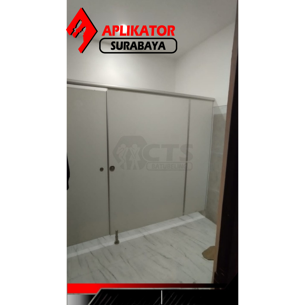 Cubicle Toilet Custom / Cubicle Toilet HMR Lapis HPL / Toilet / Cubicle Toilet PVC Board Lapis HPL /