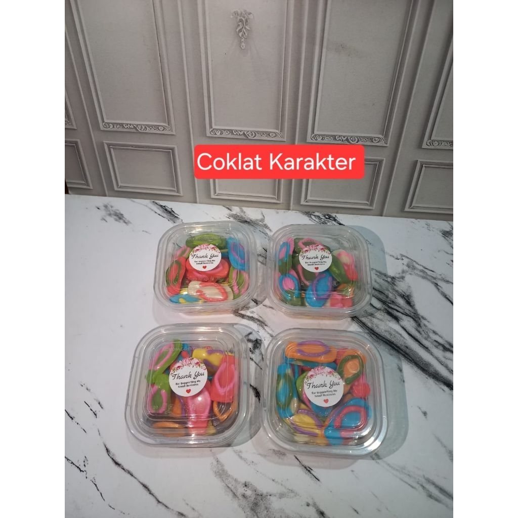 

coklat karakter mini isi 25pcs,besar isi 11pcs